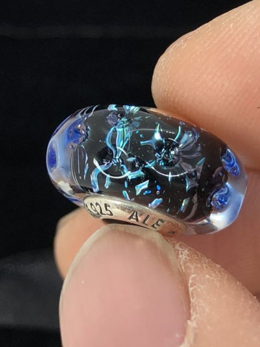 👍👍Pandora Wavy Dark Blue Murano Glass Ocean Charm